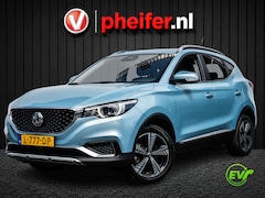 MG ZS - EV Luxury 45 kWh SOH 98% Panoramadak/ Camera/ Blindspot/ Leer/ Stoelverwarming/ Carplay/ N