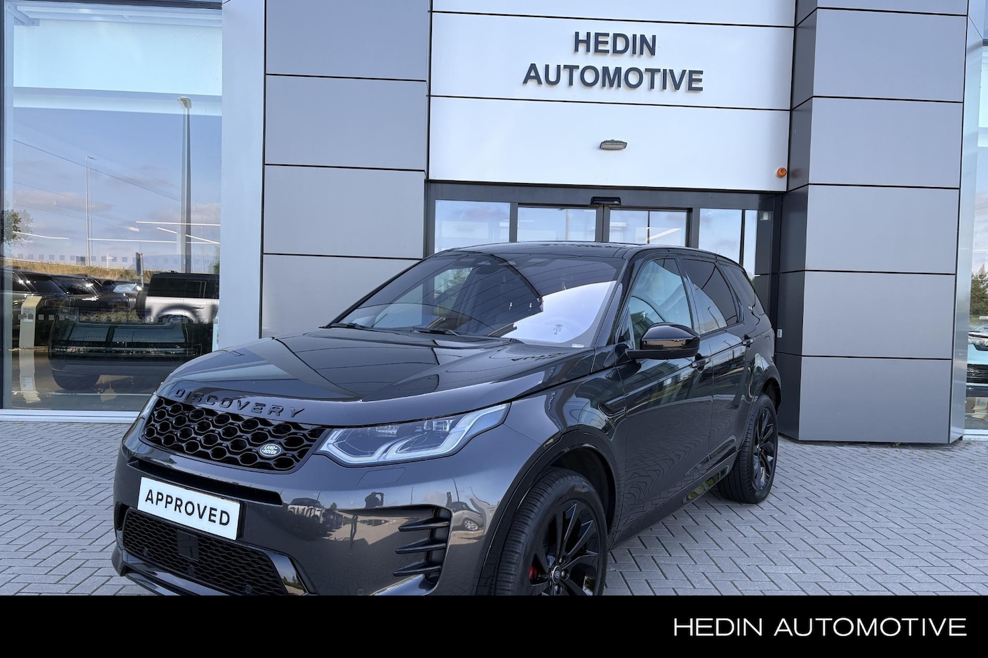 Land Rover Discovery Sport - 1.5 P270e PHEV Dynamic SE > Black Roof > Stoelverwarming voor/achter > 20 inch - AutoWereld.nl