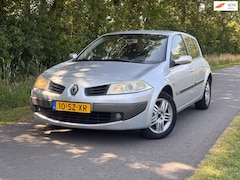 Renault Mégane - 1.6-16V Expression | Airco + Cruise control Nu € 999,
