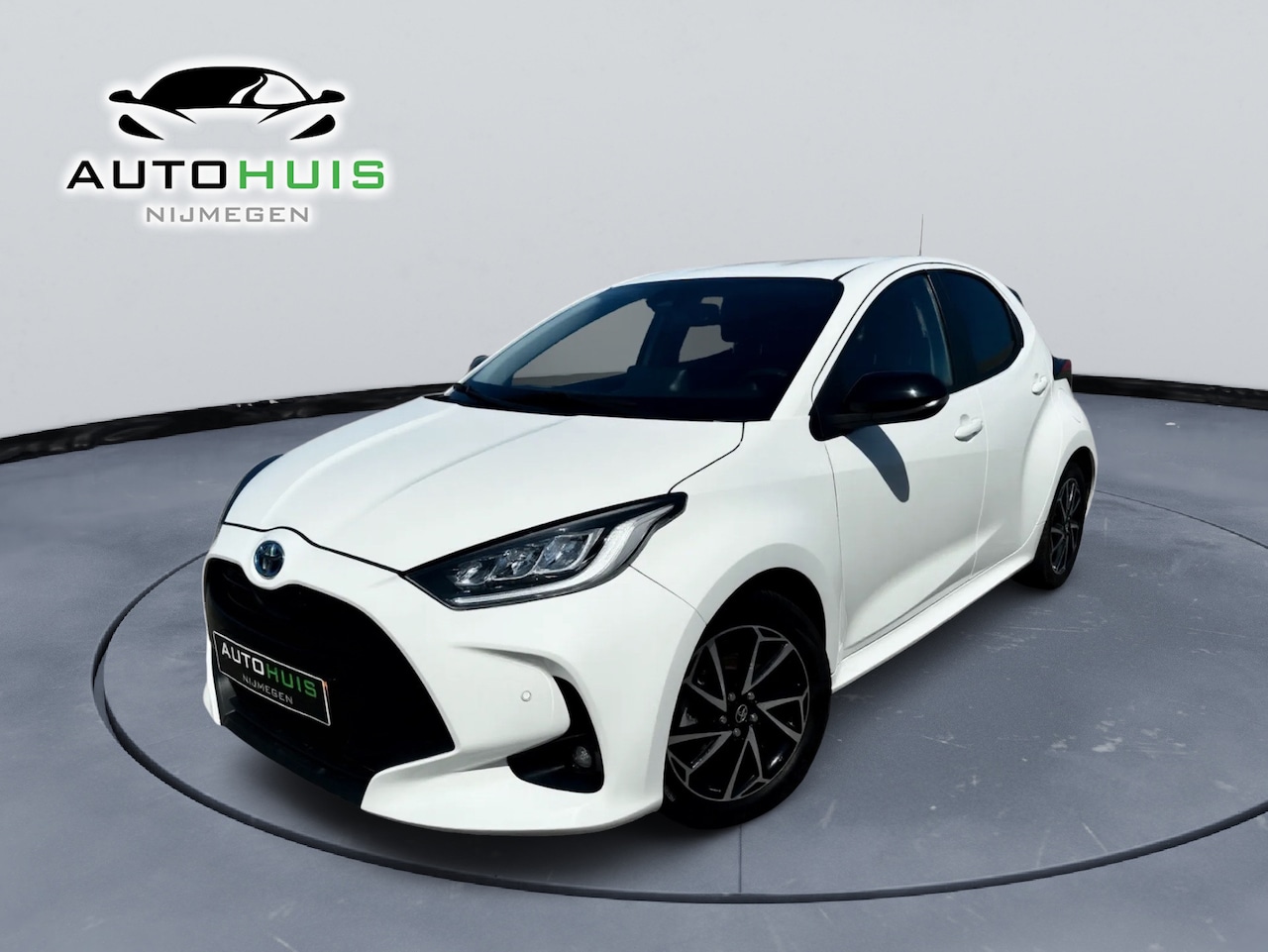 Toyota Yaris - 1.5 Hybrid 115 Business Apple carplay Line assist Achteruitrijcamera - AutoWereld.nl