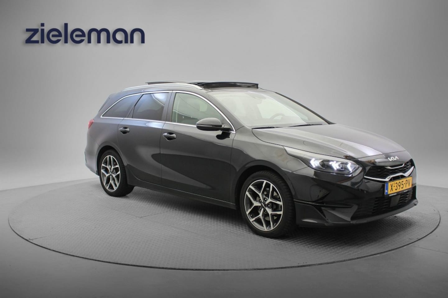 Kia Cee'd - Ceed Sportwagon 1.0 T-GDi ExecutiveLine - Panorama, Carplay, Camera, Stuur/Stoelverw. - AutoWereld.nl