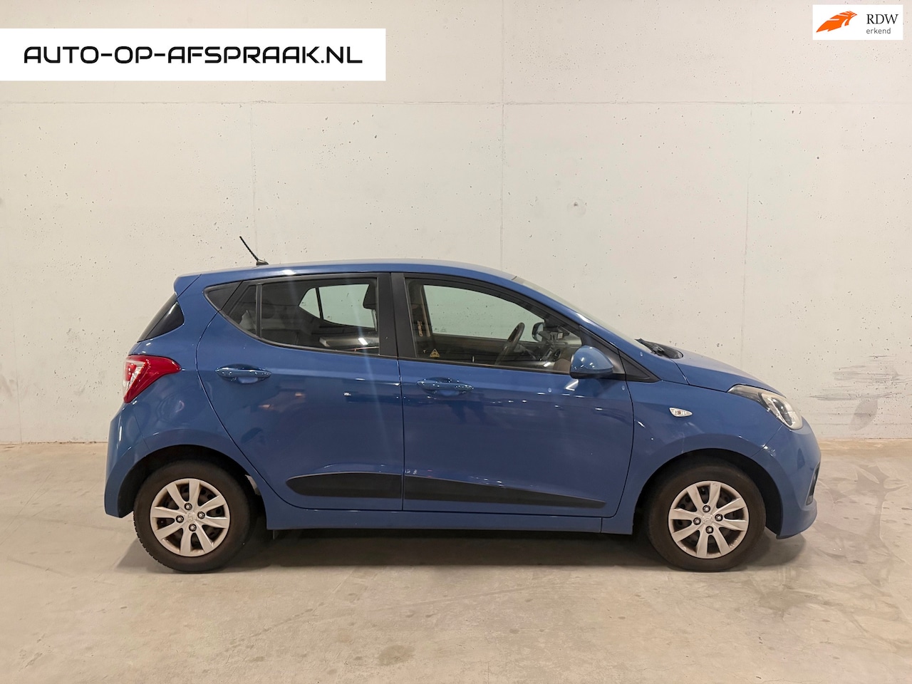 Hyundai i10 - 1.0i i-Motion Comfort 5drs. Clima Cruise APK NAP - AutoWereld.nl