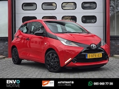 Toyota Aygo - 1.0 VVT-i x-play Bluetooth/Centr. Vergr./Stuurb