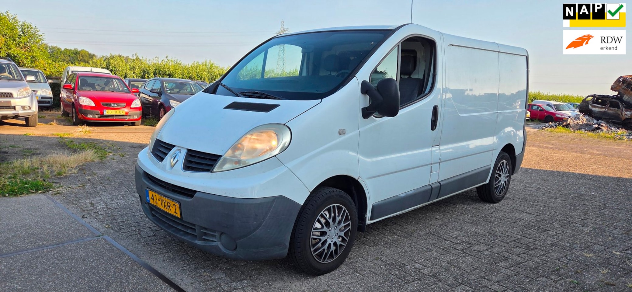Renault Trafic - Vivaro 2.0 dCi T27 L1H1 INJECTOR 1 NOT GOOD - AutoWereld.nl
