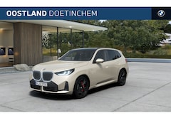 BMW X3 - 30e xDrive M Sport Automaat / Trekhaak / Panoramadak / Sportstoelen / Comfort Access / Har