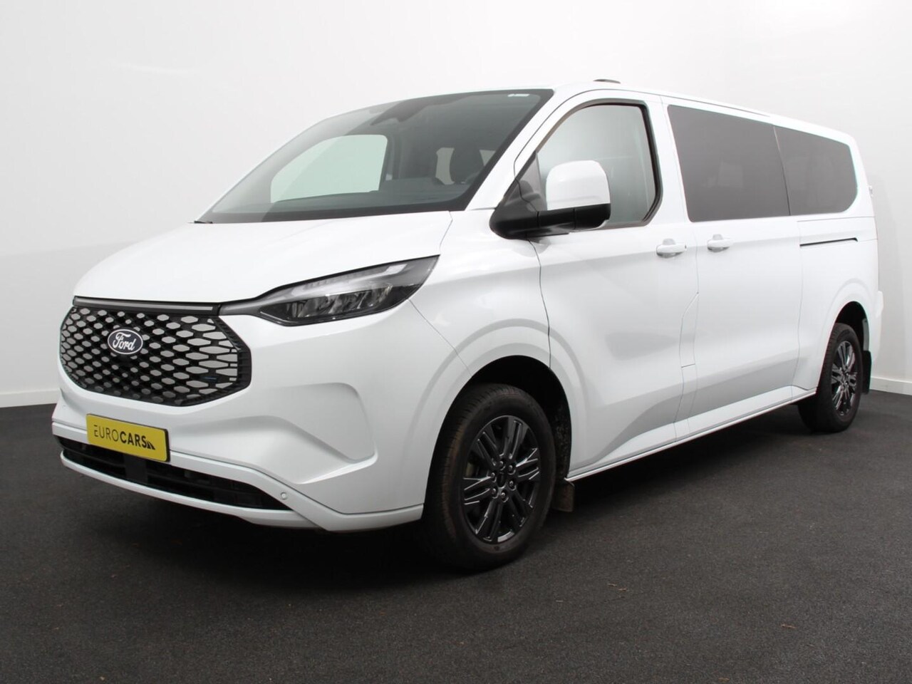 Ford Transit Custom - 340 L2H1 Limited 65 kWh 8 persoons Automaat Cruise Control Airco Lichtmetalen Velgen - AutoWereld.nl