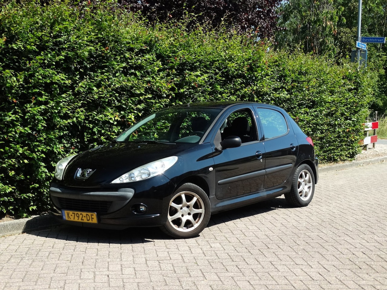 Peugeot 206 - 1.4 Millesim 200 137dkm 5drs apk 02-2027 - AutoWereld.nl