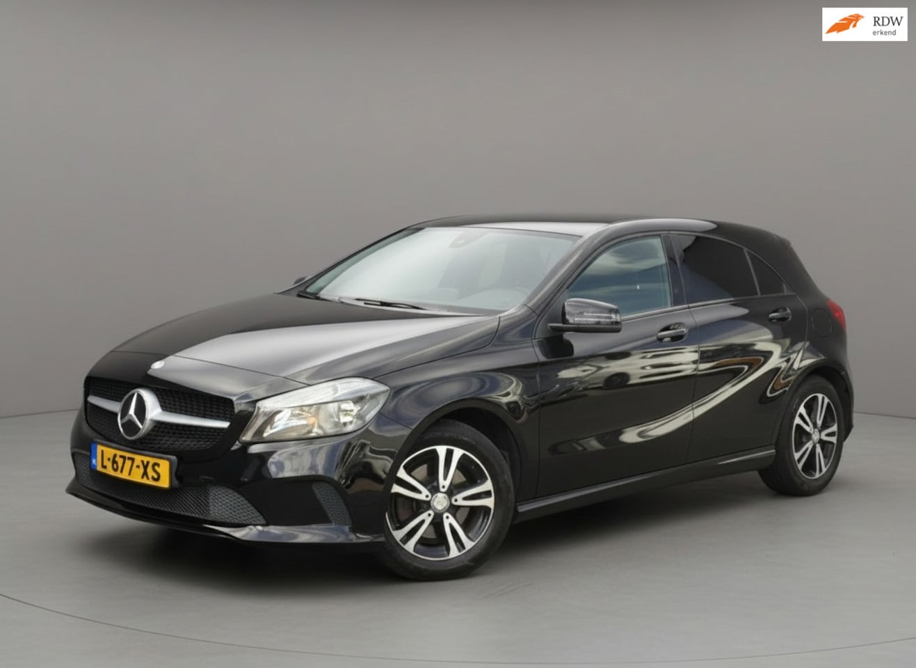 Mercedes-Benz A-klasse - 160*Keyless*Navigatie* - AutoWereld.nl