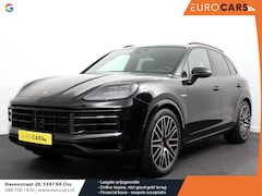 Porsche Cayenne - 3.0 E-Hybrid Akrapovic met soundbox Luchtvering Leder Panoramadak Camera Navigatie Elektri