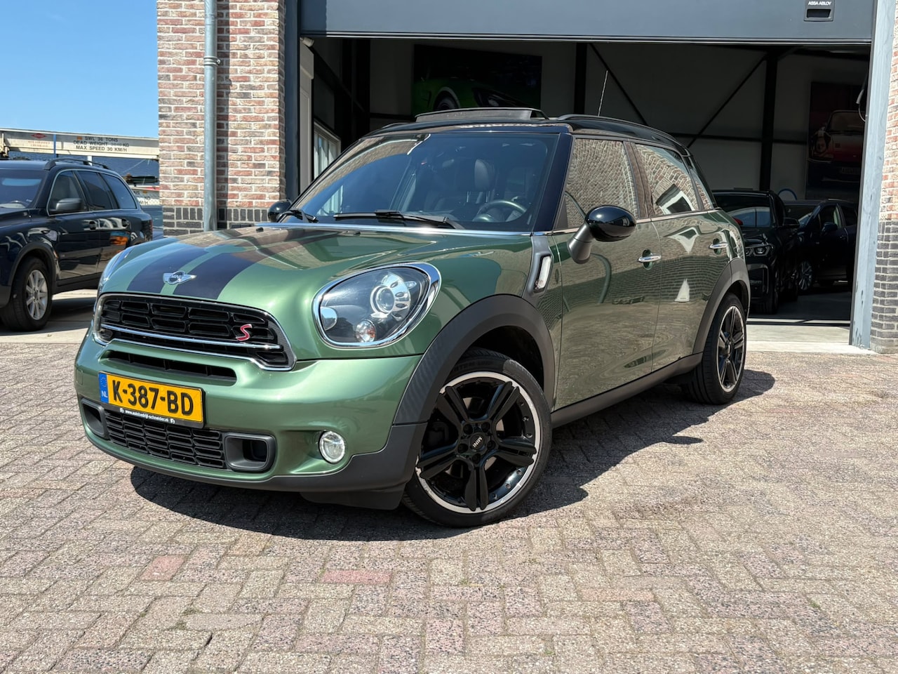 MINI Countryman - 2.0 Cooper SD Chili Pano Airco Xenon - AutoWereld.nl