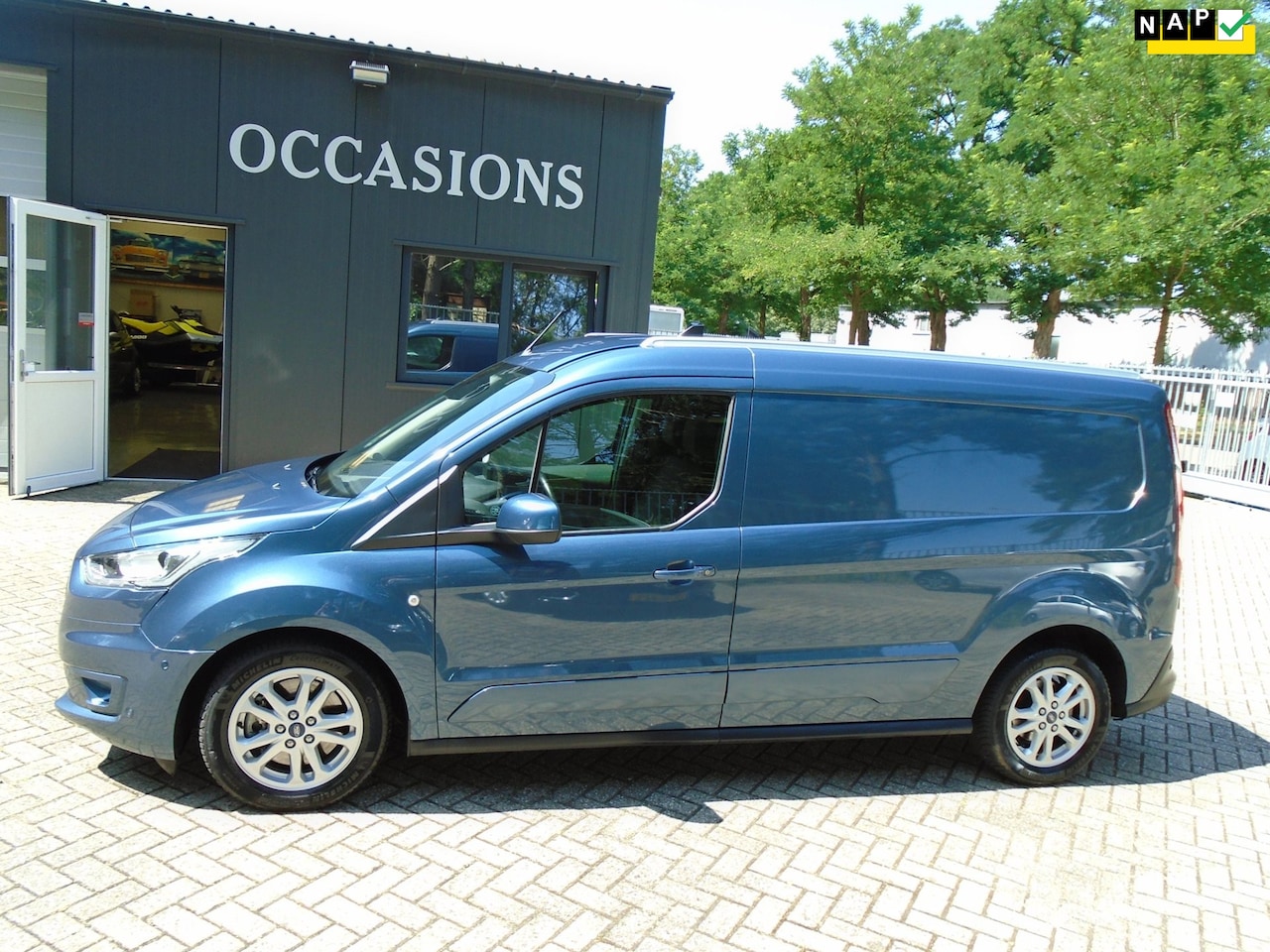 Ford Transit Connect - 1.5 EcoBlue L2 Limited automaat - AutoWereld.nl