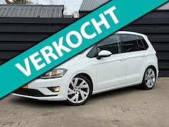 Volkswagen Golf Sportsvan - 1.0 TSI I 18 Inch I Navigatie I Climate I Parkeersens