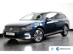 Volkswagen Passat Variant - 1.4 TSI PHEV GTE Business | Achteruitrijcamera | Trekhaak elektrisch uitklapbaar | Voorsto