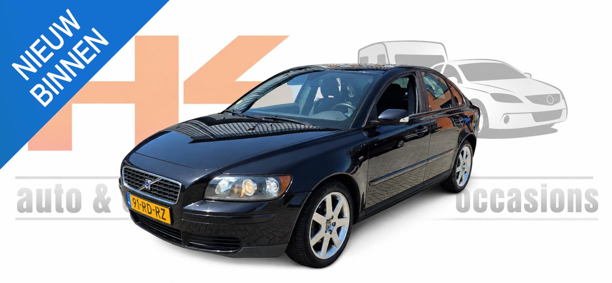 Volvo S40 - 1.8 Momentum 17" LMV, Clima, Bluetooth, cruisecontrole, NAP - AutoWereld.nl