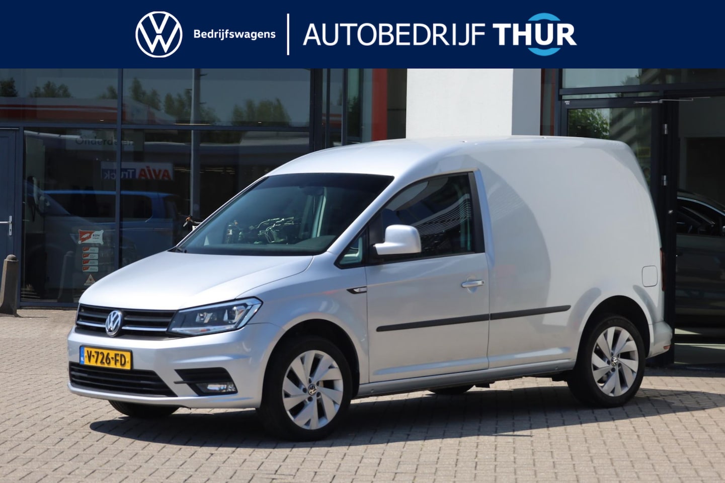 Volkswagen Caddy - 2.0 TDI L1H1 BMT Highline Executive, 102PK / 75kW DSG, navigatie, cruise control, lederen - AutoWereld.nl