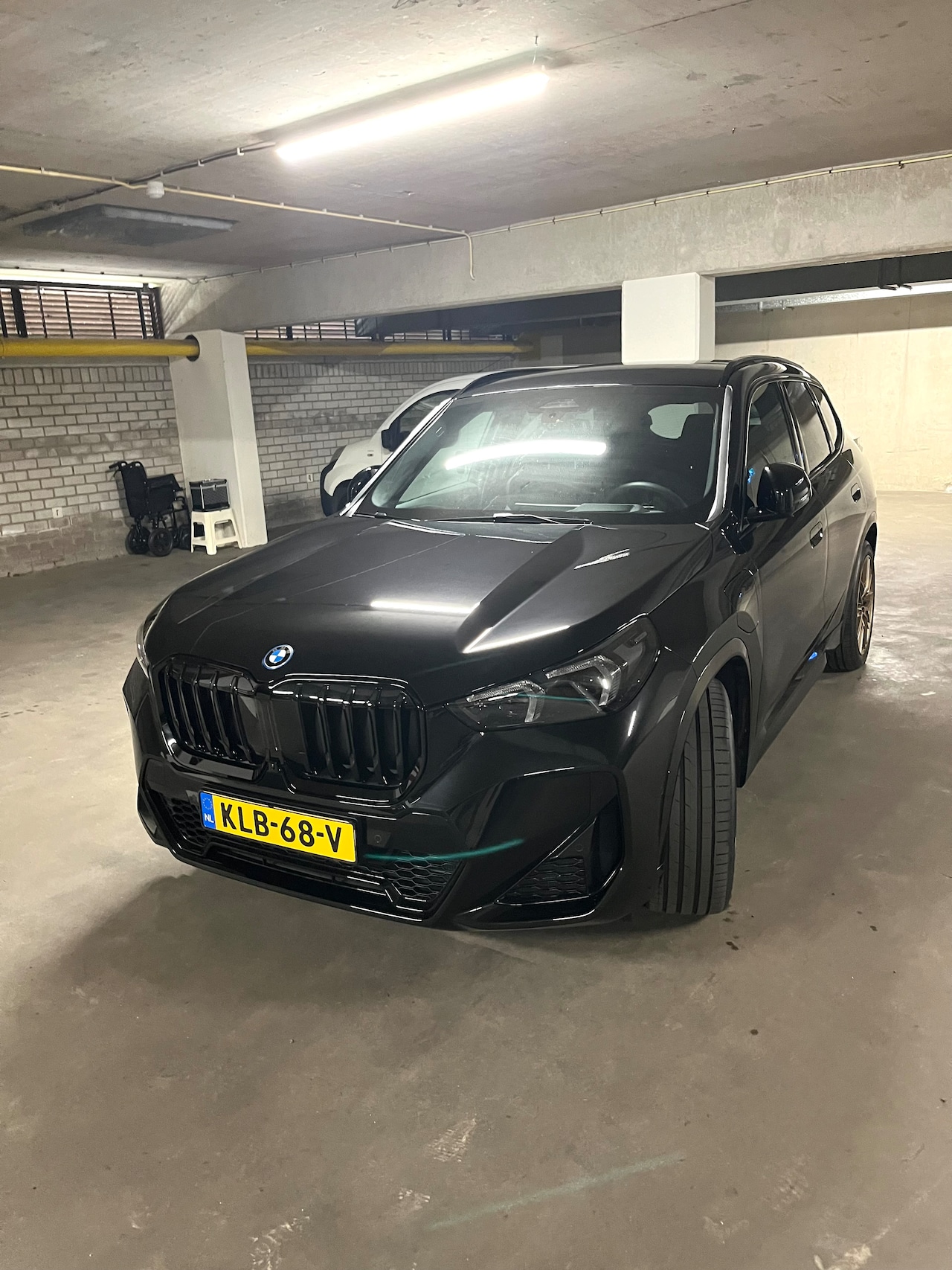 BMW X1 - 30e xDrive M Sport Pro / All Seasons - AutoWereld.nl