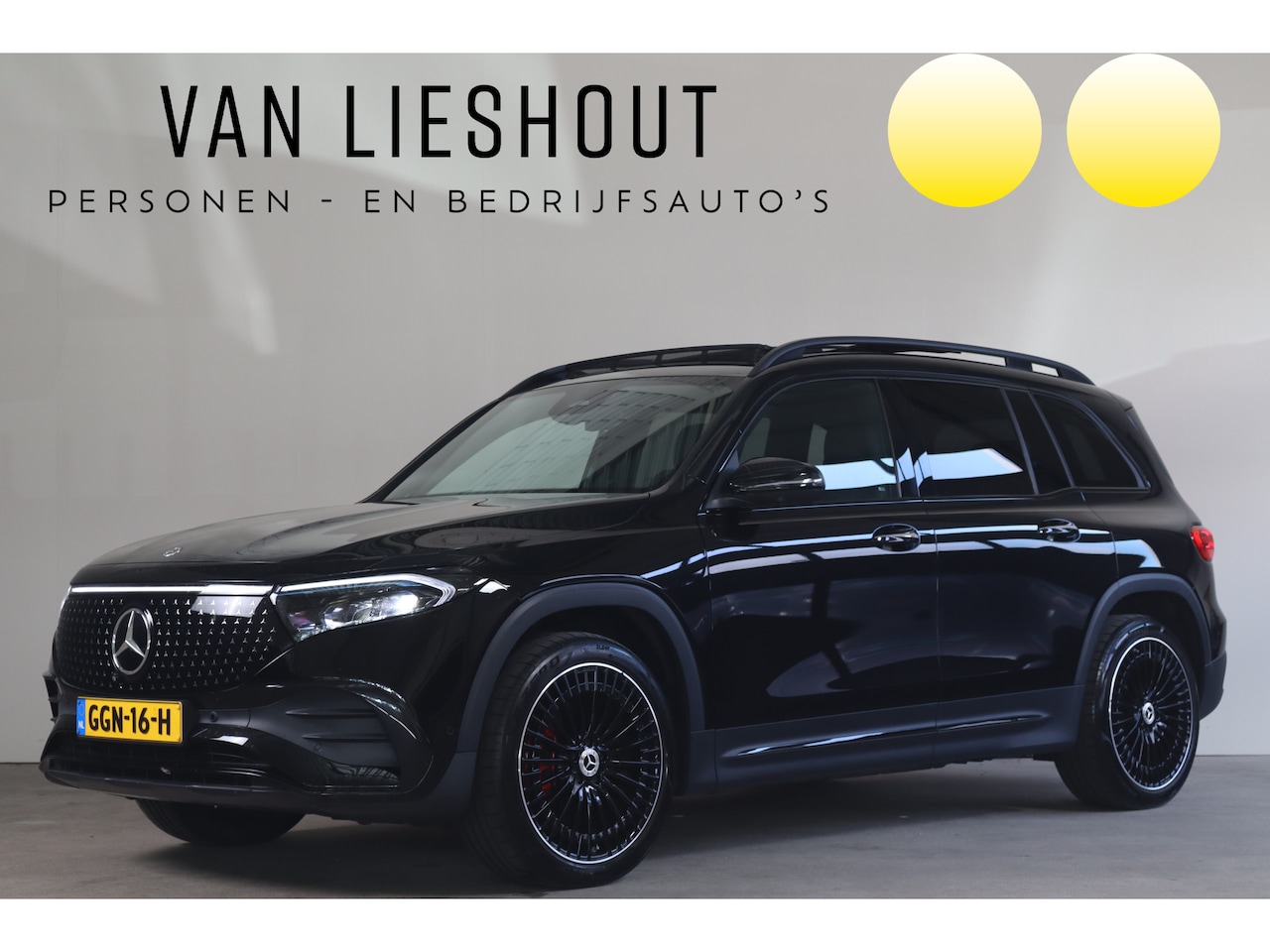 Mercedes-Benz EQB - 350 4MATIC AMG Line 67 kWh - NL- Auto!!! I Stuur+stoelverw I Burmester - AutoWereld.nl