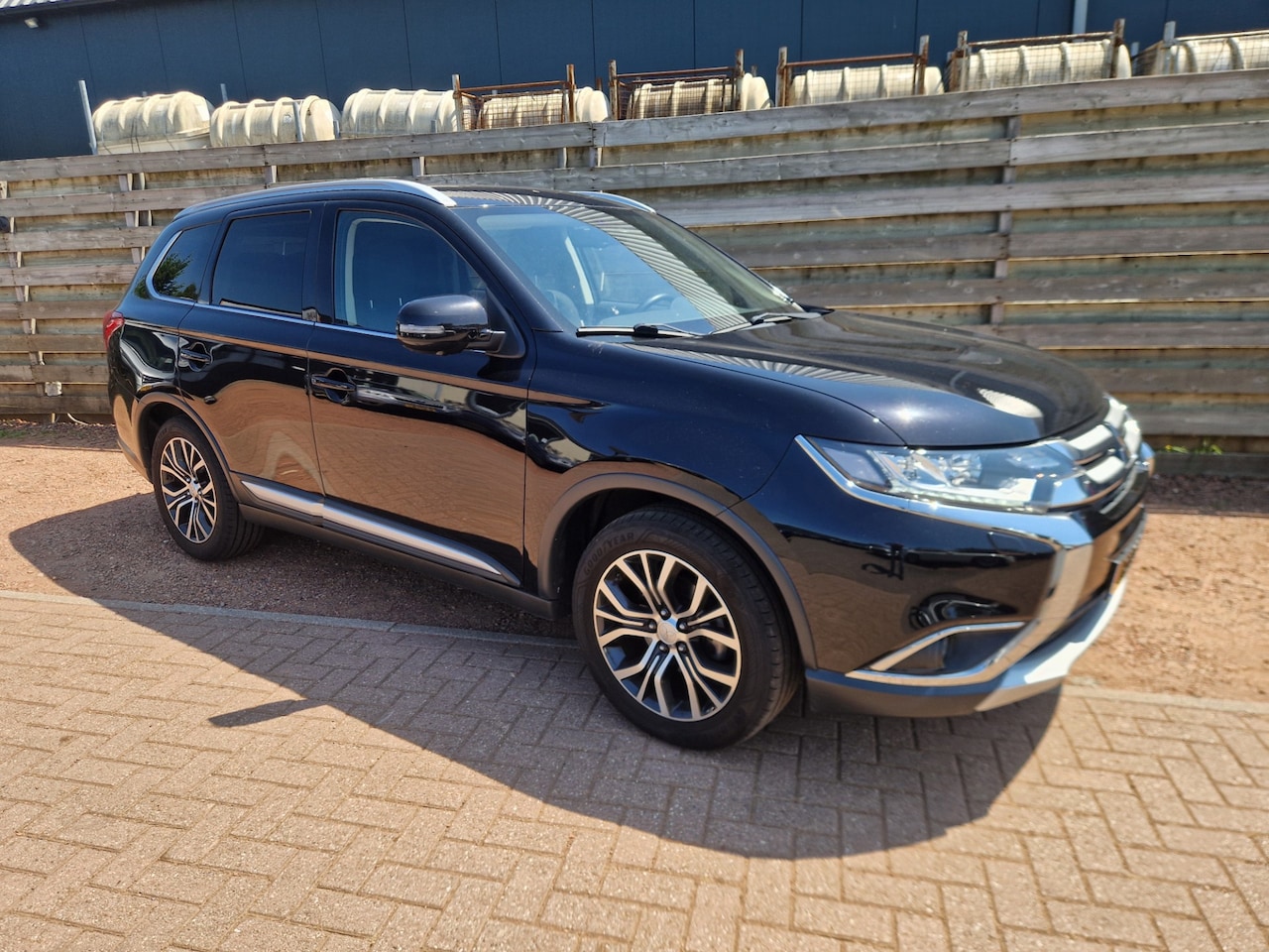 Mitsubishi Outlander - 2.0 Connect Pro Automaat 1e Eigenaar - AutoWereld.nl