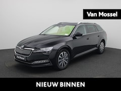 Skoda Superb Combi - 1.4 TSI iV DSG STYLE | Apple Car Play / Android | Adaptieve Cruise Control | Line Assist |