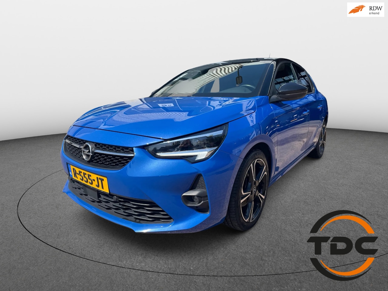 Opel Corsa - 1.2 GS Line CAMERA CLIMA NAVI WINTERPACK VIRTUAL - AutoWereld.nl
