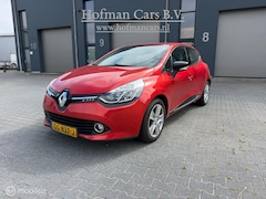 Renault Clio - 0.9 TCe Expression | Airco | All Season Banden | 2 Sleutels | Unieke Rode Kleur