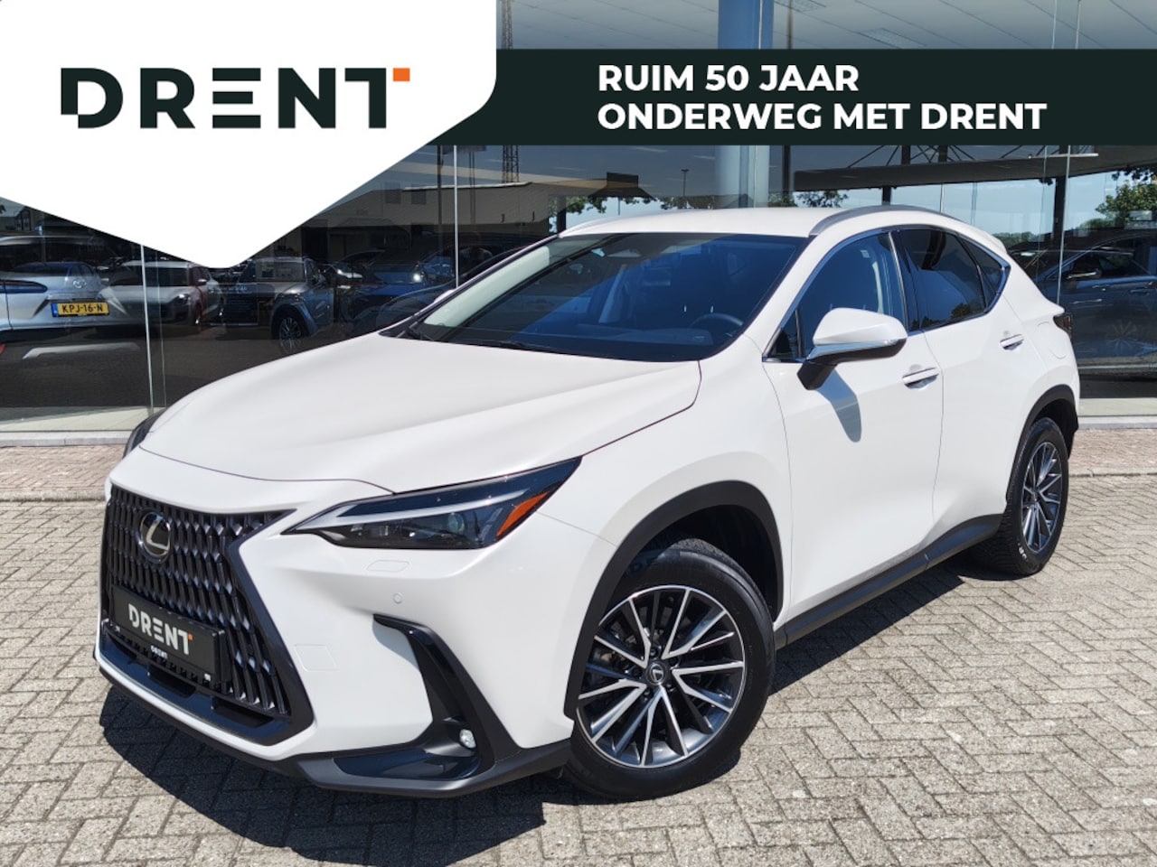 Lexus NX - 450h+ AWD Luxury Line | Trekhaak | 1500Kg Trekgew. | Leder | And - AutoWereld.nl