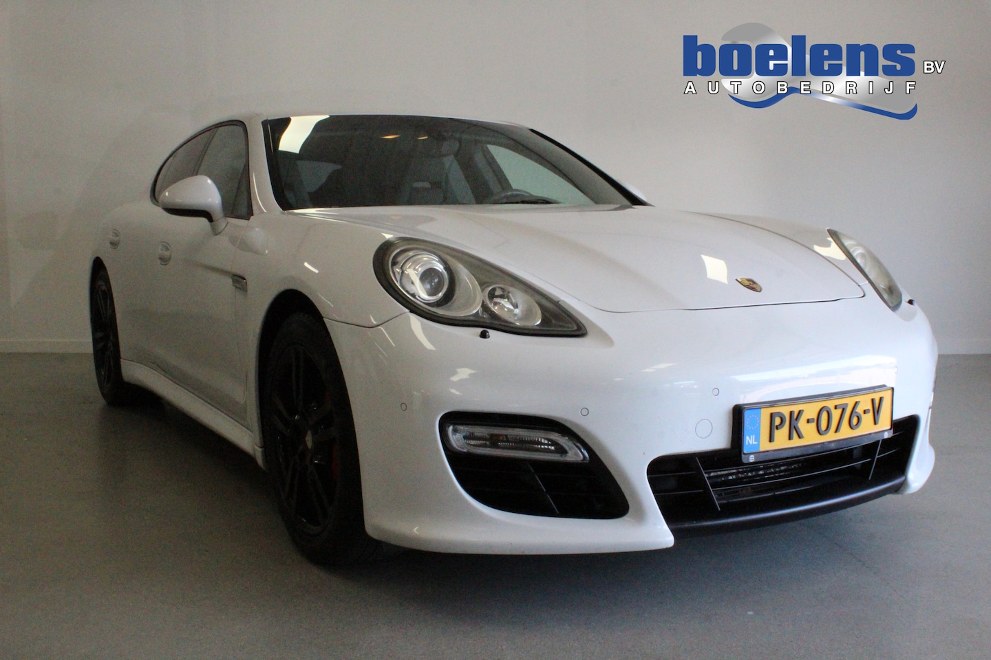 Porsche Panamera - 4.8 S | CANDY-WHITE | CLIMA | LUCHT-V | CAMERA | STOEL-VERW | PDC | 19'LMV | - AutoWereld.nl