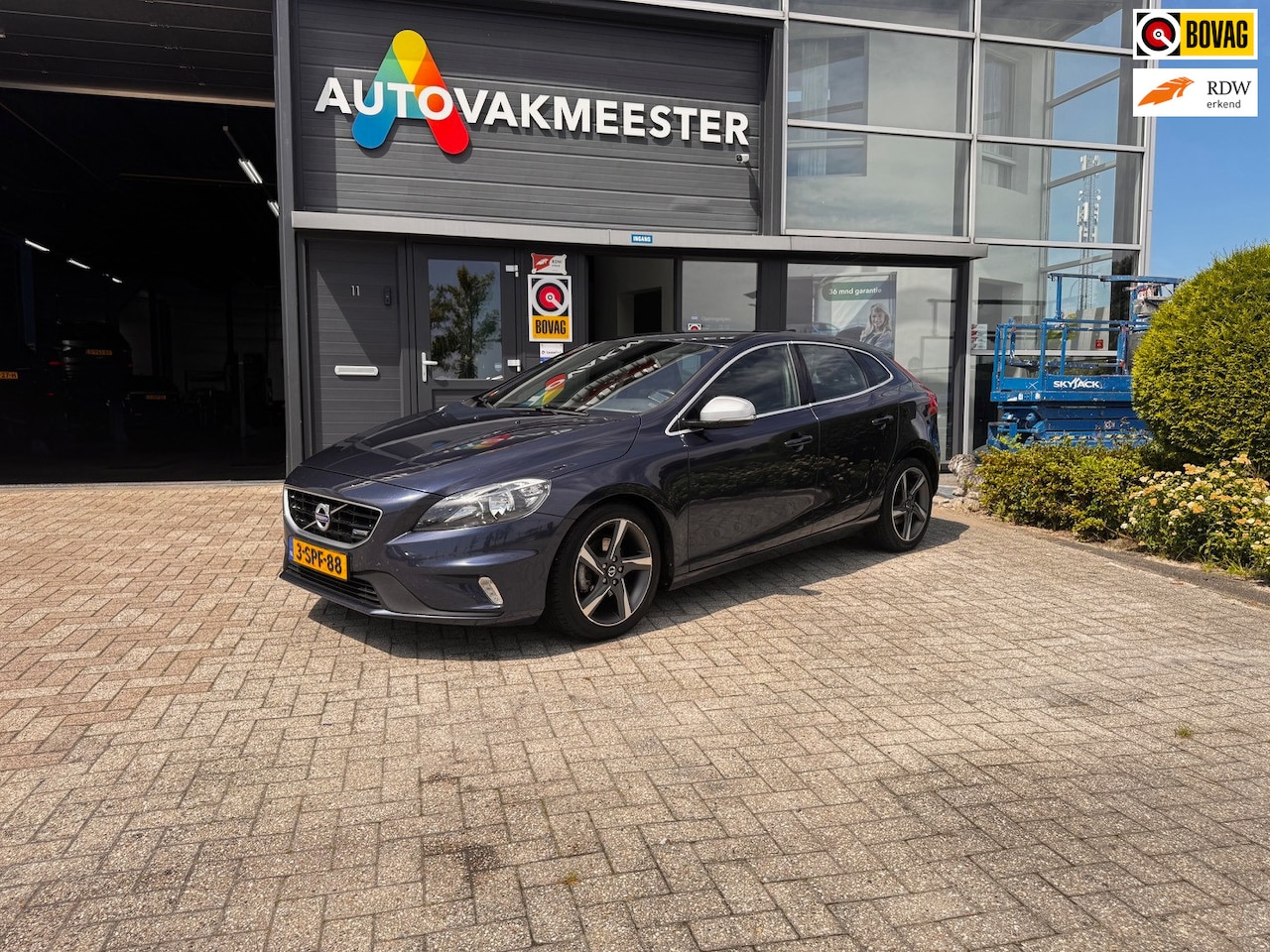 Volvo V40 - 1.6 D2 Summum 1.6 D2 Summum - AutoWereld.nl