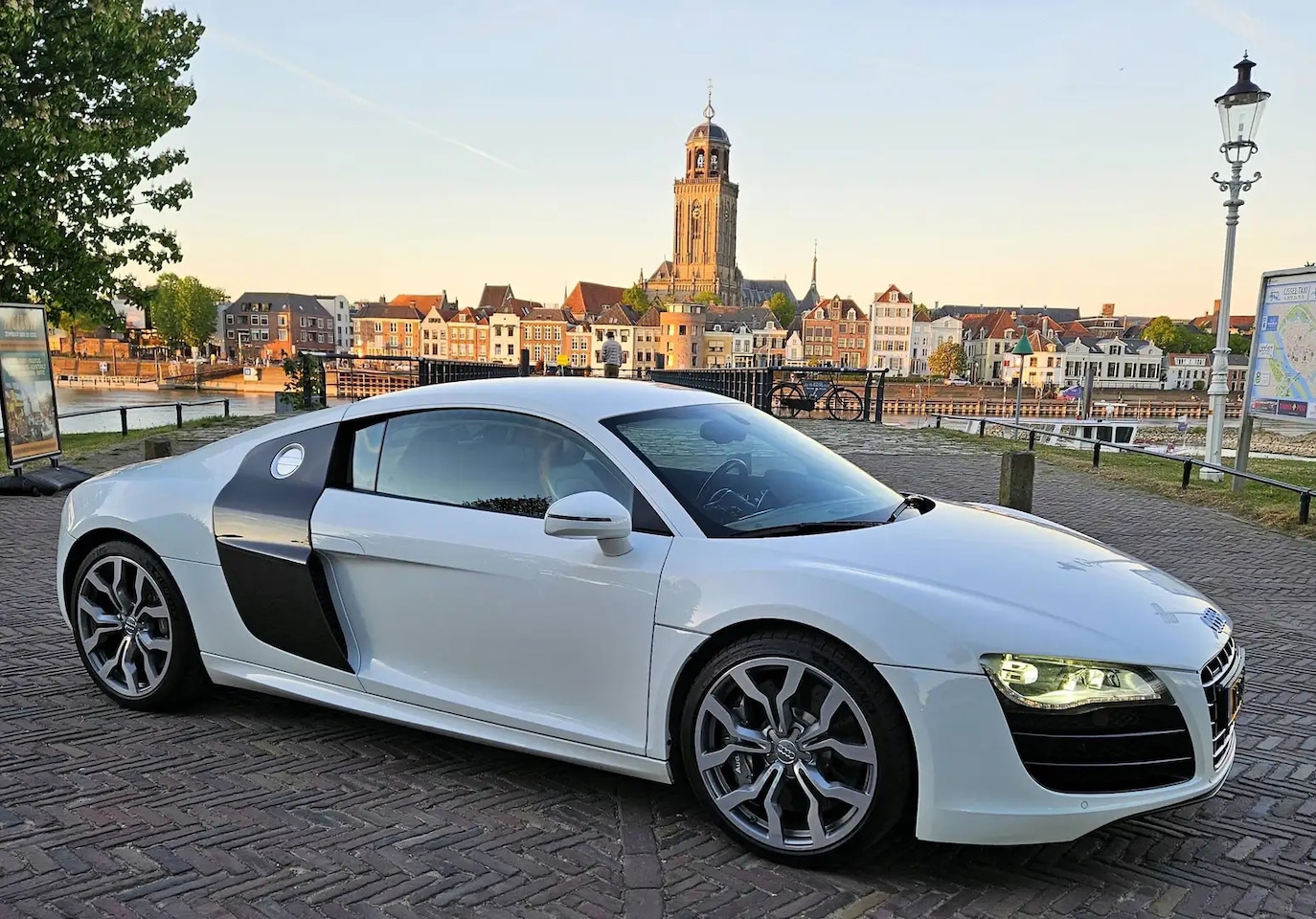 Audi R8 - 5.2 V10 FSI Keramisch | Magnetic Ride | Carbon | Nieuwe banden | recent Groot Onderhoud - AutoWereld.nl