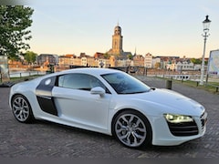 Audi R8 - 5.2 V10 FSI Keramisch | Magnetic Ride | Carbon | Nieuwe banden | recent Groot Onderhoud