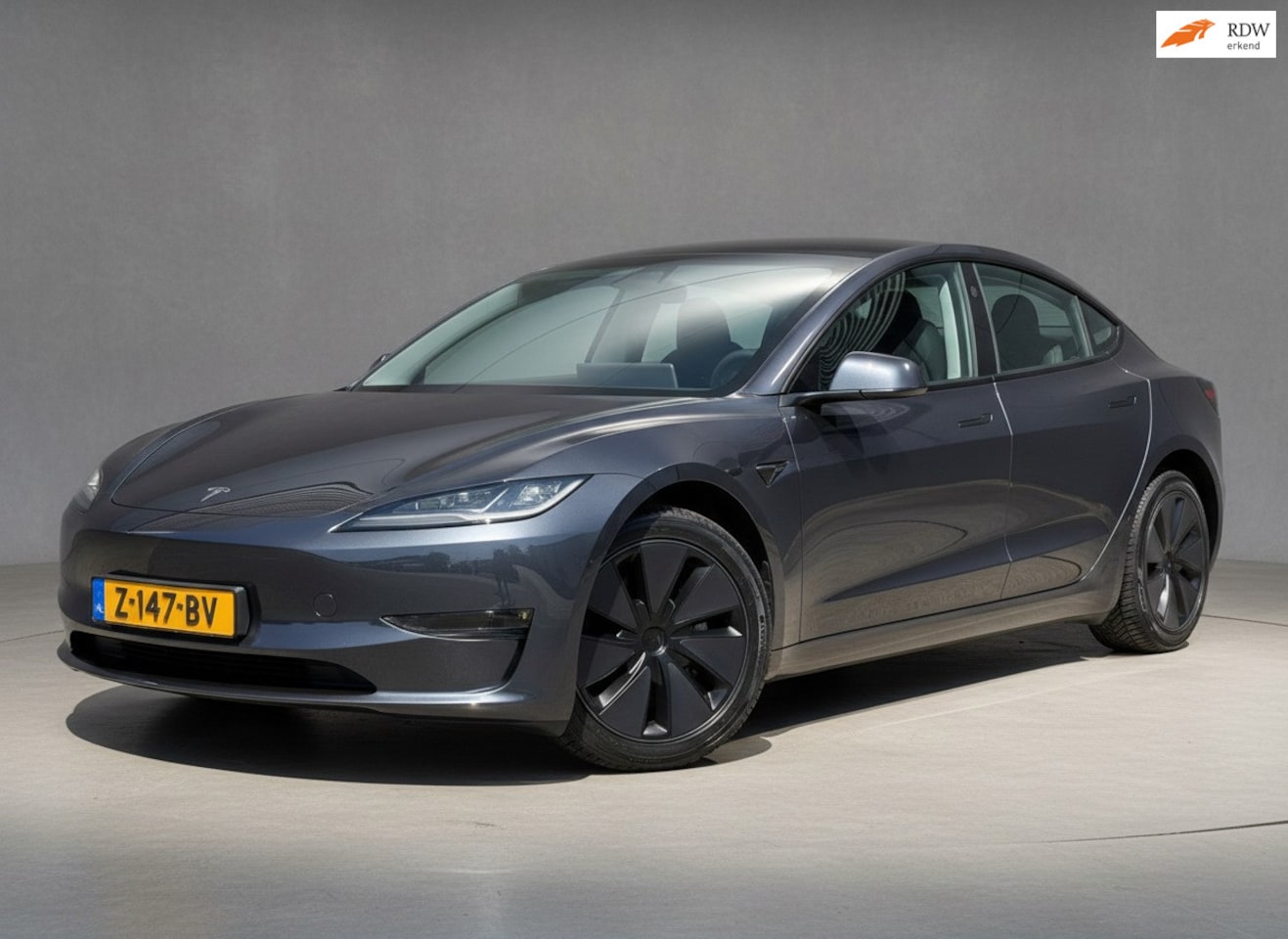 Tesla Model 3 - RWD 60 kWh|FSD 4|NAP|1e eigenaar|All-season banden - AutoWereld.nl