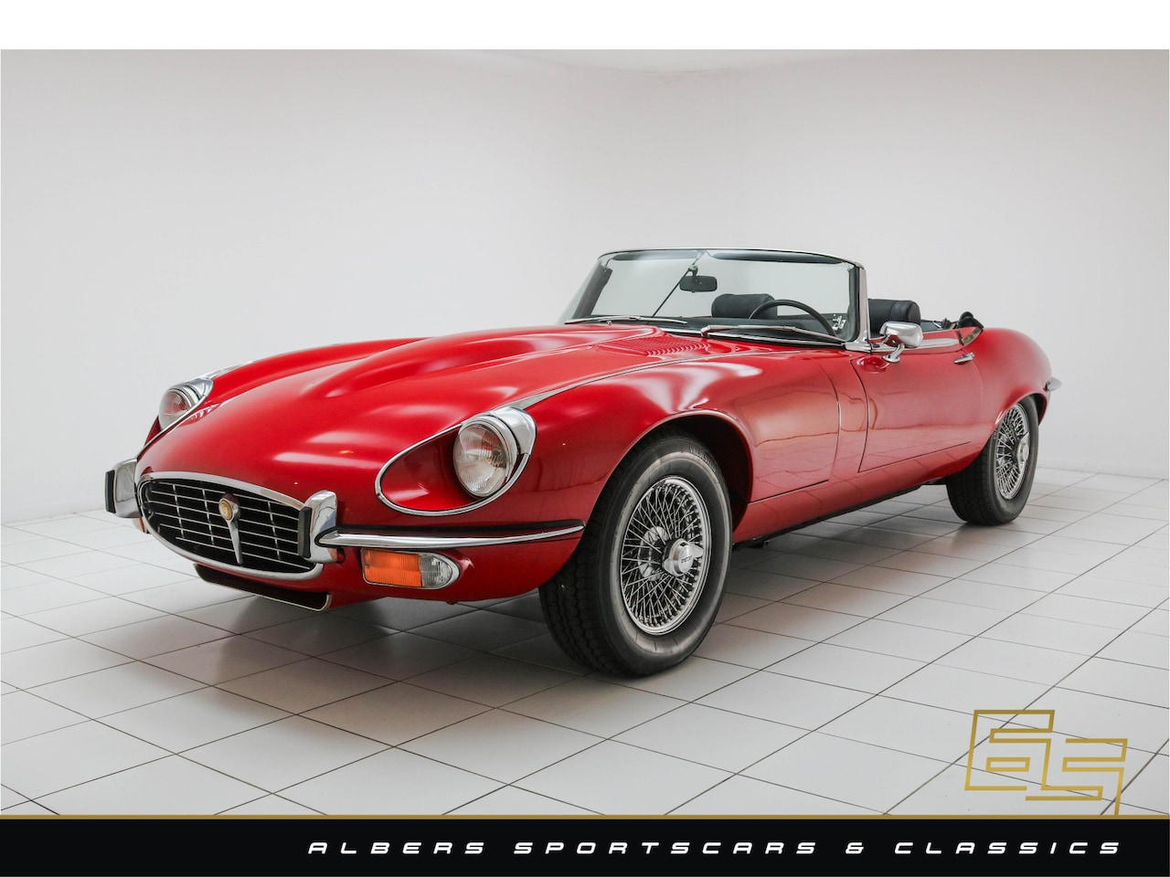 Jaguar E-type - 5.3 V12 Roadster Engine rebuild - All original - Manual - AutoWereld.nl