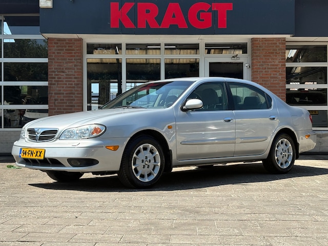 nissan-maxima-qx-elegance-2-0-v6-koude-airco-lichtmetaal-nap-nette-auto.jpg