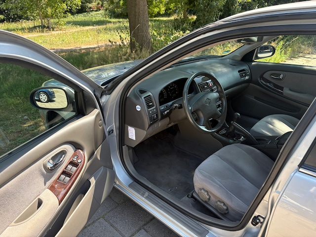 nissan-maxima-qx-elegance-2-0-v6-koude-airco-lichtmetaal-nap-nette-auto.jpg