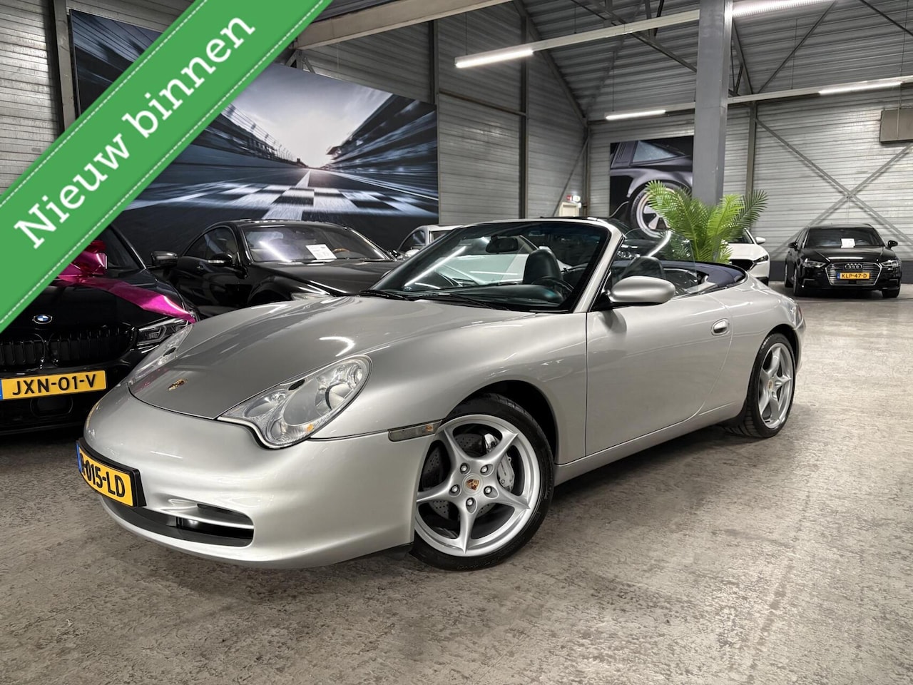 Porsche 911 Cabrio - 3.6 Carrera 4 3.6 Carrera 4 - AutoWereld.nl