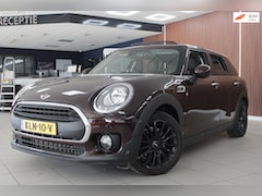 MINI Clubman - 1.5 One Chili Serious Business | Airco | Pano | Carplay | Cruise control | Parkeersensoren