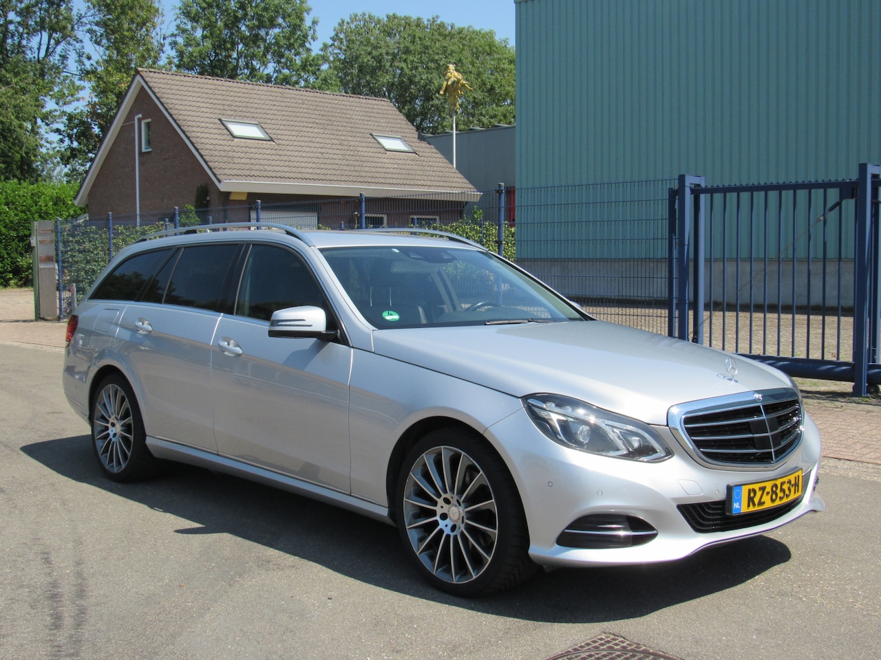 Mercedes-Benz E-klasse Estate - 350 BlueTEC 4MATIC Prestige Avantgarde 350 BlueTEC 4MATIC Prestige Avantgarde - AutoWereld.nl