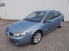 Renault Laguna - 2.0-16V Privilège ( APK KEURING BIJ AFLEVERING )