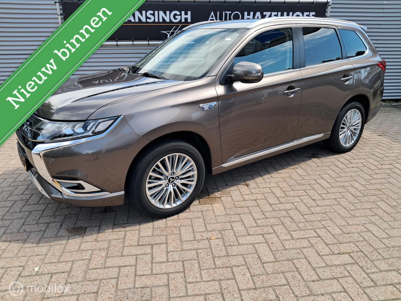Mitsubishi Outlander - 2.4 PHEV Intense met slechts 77530km!!! - AutoWereld.nl