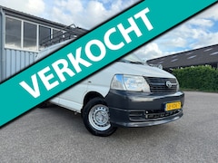 Toyota HiAce - 2.5 D-4D KWB Comfort 117PK | AIRCO | MARGE