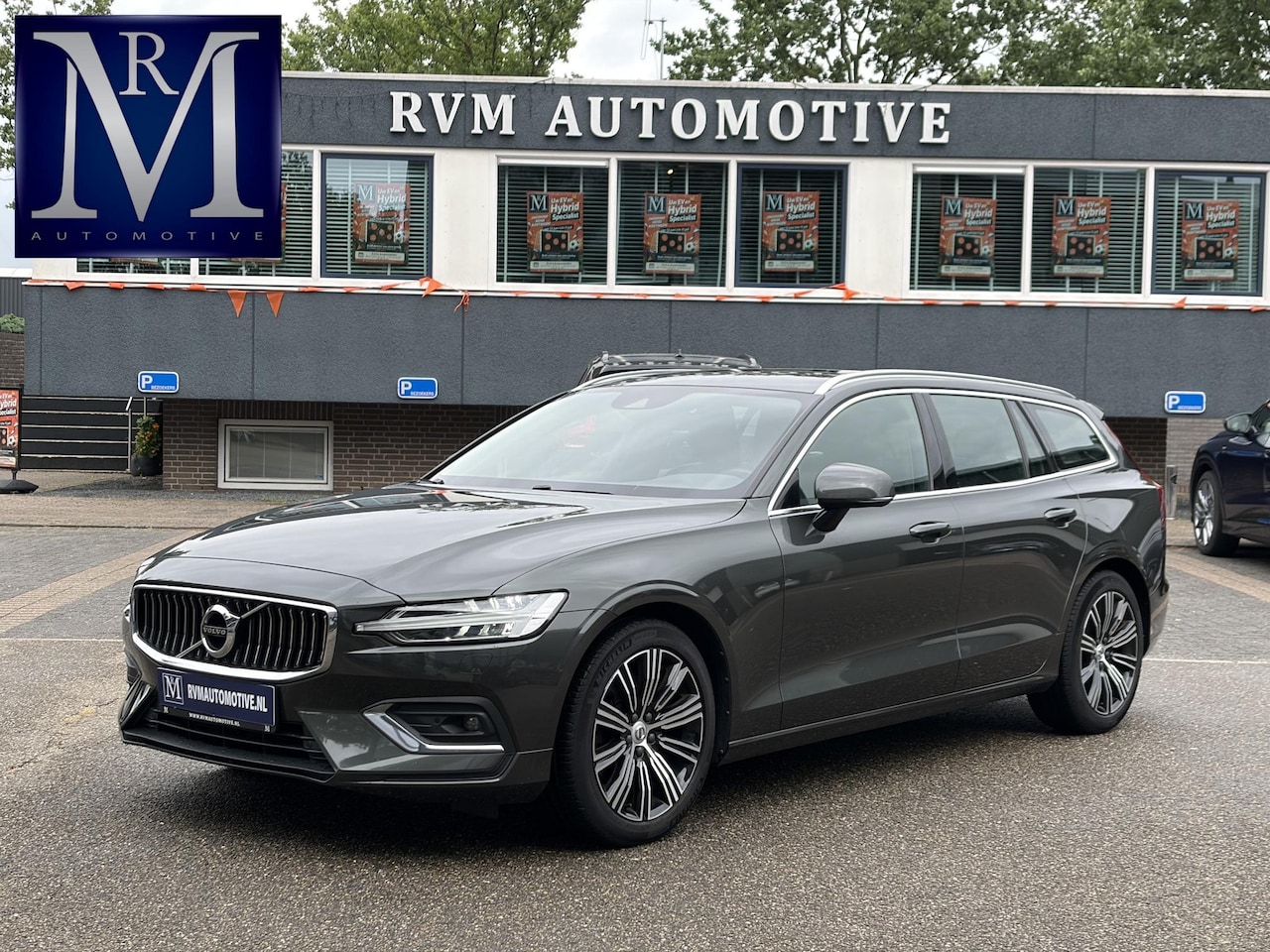 Volvo V60 - 2.0 B3 Inscription VAN: 28.900,- VOOR: 26.877,- UW WKVOORDEEL: 2.023,- euro ELEK. TREKHAAK - AutoWereld.nl
