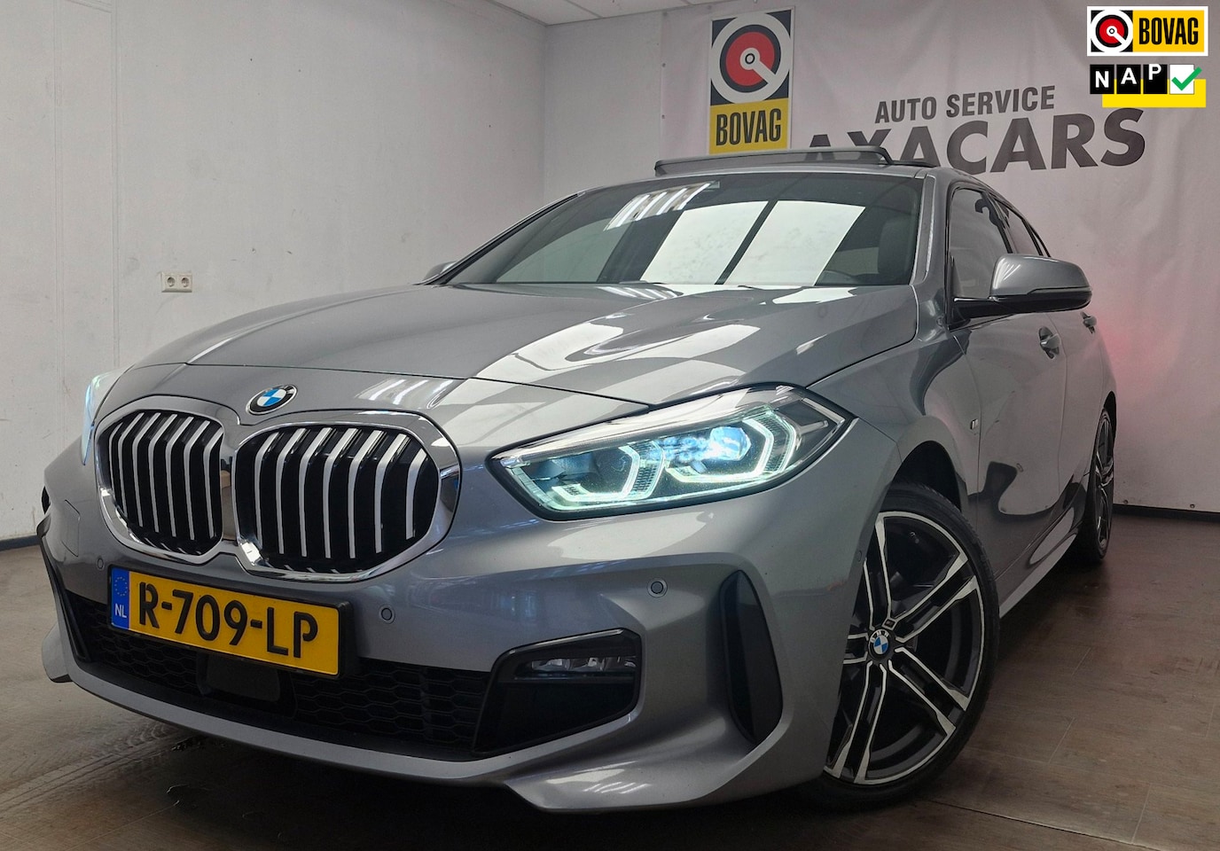 BMW 1-serie - 118i Business Edition ORGINELE DUBBELE M-PAKKET EN FULL OPTION ! - AutoWereld.nl