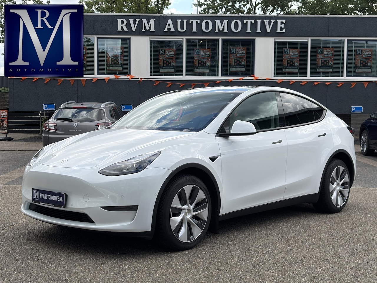 Tesla Model Y - Long Range AWD 75 kWh SOH 95% | VAN: 38.900,- VOOR: 35.877,- UW WKVOORDEEL: 2.130,-| TESLA - AutoWereld.nl