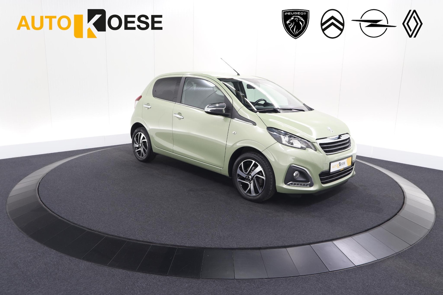 Peugeot 108 - 1.0 e-VTi Allure | Camera | Climate Control | Apple Carplay | 15 Inch Lichtmetalen Velgen - AutoWereld.nl