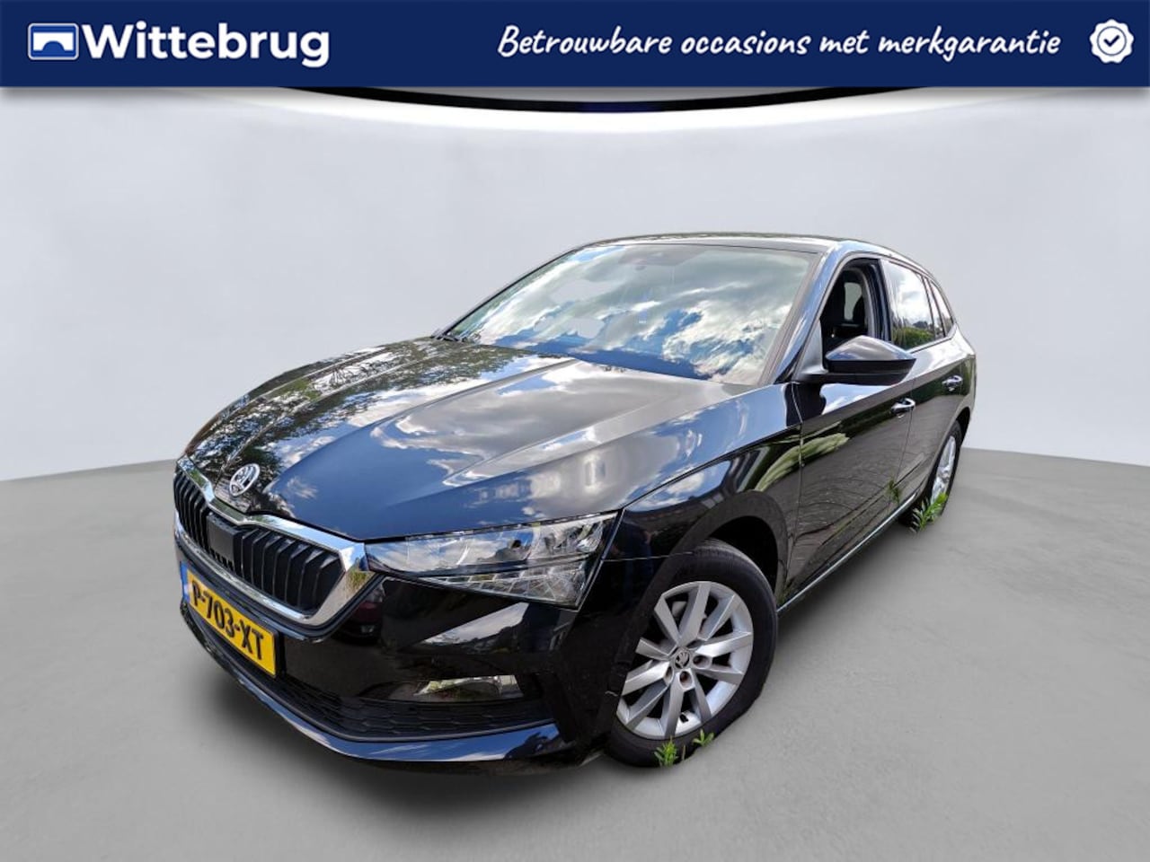 Skoda Scala - 1.0 TSI 110pk Ambition / App Connect / LM 15'' / Parkeersensoren a / LED - AutoWereld.nl