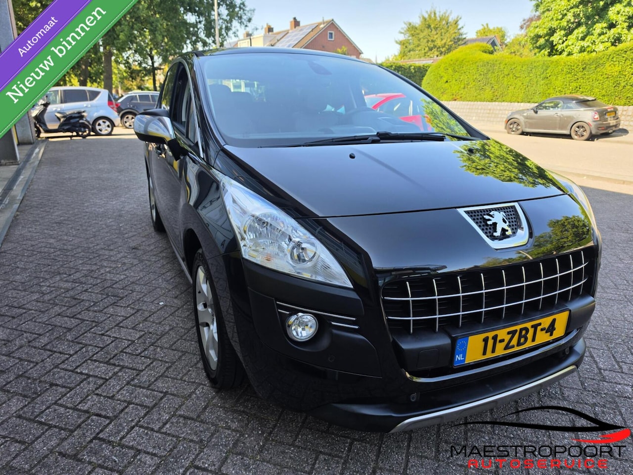 Peugeot 3008 - 1.6 Allure | Origineel NL | NAP 109.000 km | Leder | Navigatie | Trekhaak prijs: € 5.999 - AutoWereld.nl
