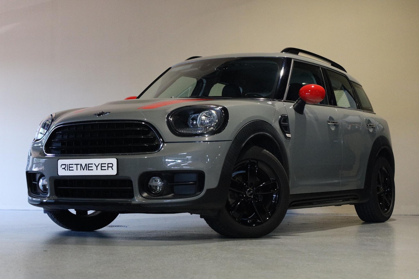 MINI Countryman - 1.5 One Salt |Stoelverwarming |Navi |Sfeerverlichting - AutoWereld.nl