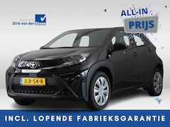 Toyota Aygo X - 1.0 VVT-i S-CVT Play | Stoelverwarming | Achteruitrijcamera | Apple CarPlay/ Android Auto