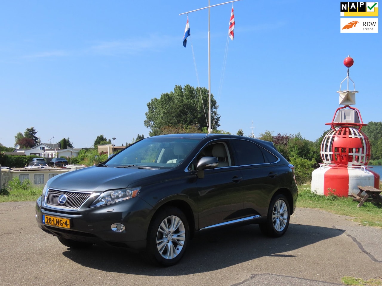 Lexus RX 450h - 2WD Preference Pro *2e EIG ! *CAMERA *Zeer nette auto ! - AutoWereld.nl