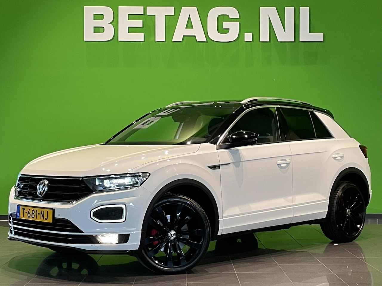 Volkswagen T-Roc - 1.5 TSI 150 PK Sport Business R | Automaat | - AutoWereld.nl
